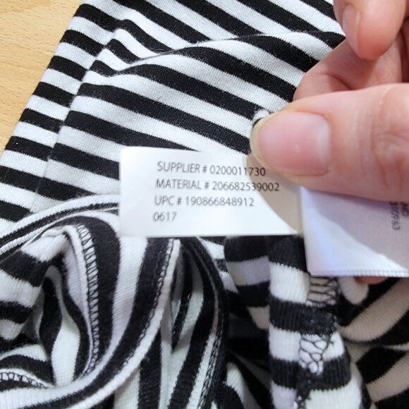 Chaps Black White Striped Suede-like Tie Up Embellished 3/4 Sleeves | Large - Picture 17 of 17